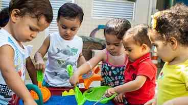 Creches e escola de educação infantil devem promover aleitamento