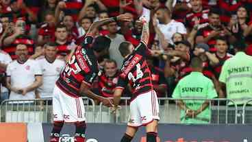 Flamengo vence o Bahia e avança para semifinal da Copa do Brasil