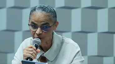 Marina Silva diz que Brasil vive ‘terrorismo climático’ 