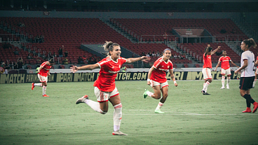 Internacional goleia o Athletico-PR na abertura da Supercopa do Brasil Feminina