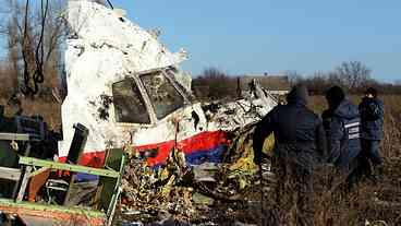 Moscou nega alegações de envolvimento de Putin na queda do voo MH17