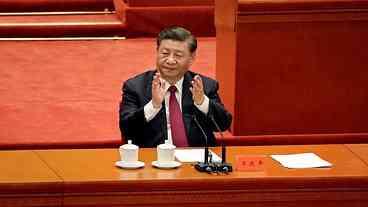 Xi é reeleito para terceiro mandato como presidente da China