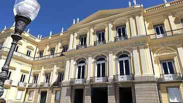 Museu Nacional lança catálogo impresso de obras raras