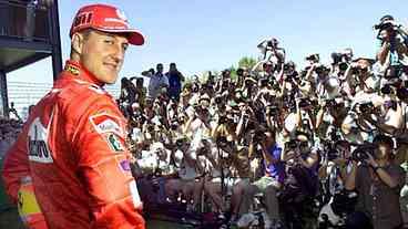 Família de Schumacher processará tabloide por entrevista falsa