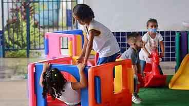 Dia da Educação: professores explicam caminhos de ensino antirracista