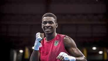 Mundial de boxe: Keno Marley e Luiz Oliveira vencem e vão às oitavas