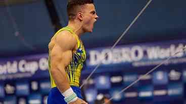 Caio Souza lidera ginástica artística em etapa da Copa do Mundo