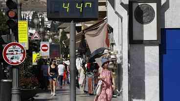 Regiões do sul da Europa se preparam para ápice da onda de calor