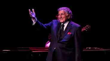 Cantor norte-americano Tony Bennett morre aos 96 anos