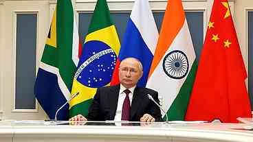 Putin diz que Brics se opõem ao 'neocolonialismo e hegemonia ocidental'