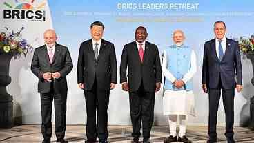 Brics anuncia ampliação e terá seis novos países a partir de janeiro de 2024