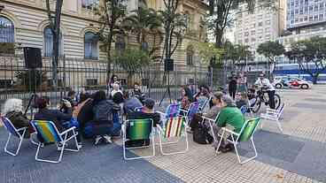 SP: aula em praça pública homenageia legado de Paulo Freire