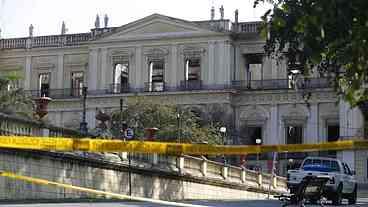 ONG lança campanha para estudantes conhecerem história do Museu Nacional