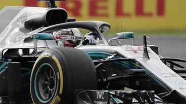 Lewis Hamilton conquista pole position no Japão 