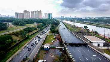 Aumenta o risco de desabamento em viaduto na Marginal Pinheiros