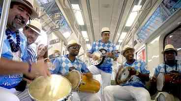 Rio comemora do Dia Nacional do Samba em rodas por toda a Cidade