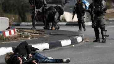 Soldados de Israel ferem palestinos em protestos contra reconhecimento de Jerusalém