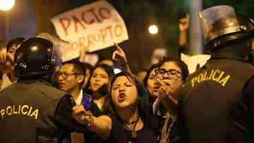 Kuczynski pede que peruanos aceitem indulto a Fujimori