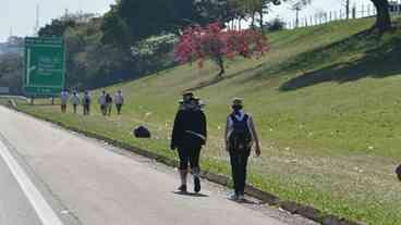 SP: romeiro morre ao ser atropelado no caminho para Aparecida