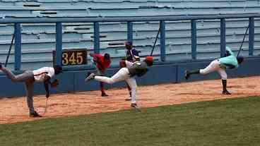 Cuba fecha acordo com liga de beisebol dos Estados Unidos