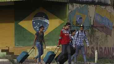 Brasil deixa pacto de migração da ONU