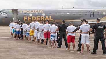 Presos são levados do Ceará para presídio federal no Rio Grande do Norte