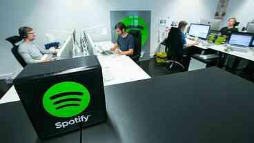 Spotify registra queixa antitruste na União Européia contra Apple