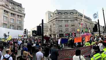 Rebelião da Extinção: autoridades britânicas apresentarão denúncias contra manifestantes 