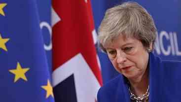 May pede apoio para evitar que deputados frustrem o Brexit