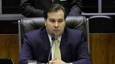 Rodrigo Maia defende reforma administrativa