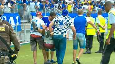 Cruzeiro é rebaixado após derrota para o Palmeiras, no Mineirão