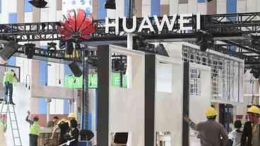 China critica 'ações erradas' dos EUA com restrições à Huawei