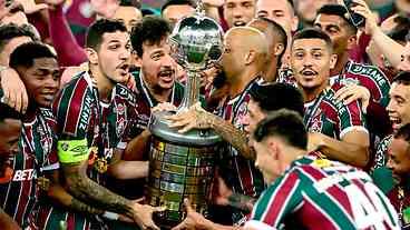 Fluminense supera o Boca e levanta Taça Libertadores pela primeira vez