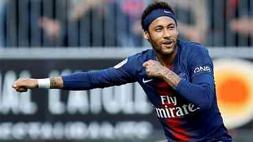 Mais perto de uma transferência, Neymar é cortado do jogo de estreia do PSG