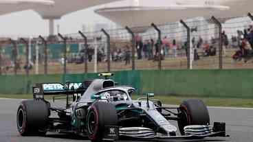 Bottas supera Vettel e faz melhor tempo em treino livre para GP da China