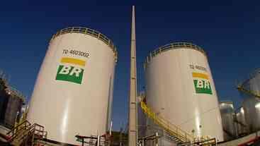 Petrobras e pré-sal na mira do governo entreguista