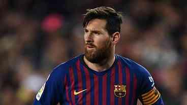 Presidente do Barcelona acredita que Messi seguirá jogando no clube após 2021