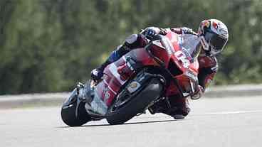 Na despedida da equipe Ducati, italiano vence MotoGP da Áustria