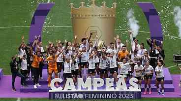 Corinthians é tetra no Paulistão e Inter é campeão do Gaúcho Feminino