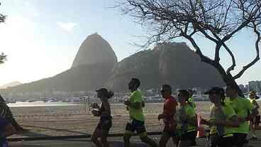 CET-Rio divulga esquema especial de tráfego para a Maratona e Meia Maratona