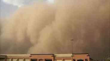 Tempestades de areia abalam países do golfo Pérsico, China e Mongólia