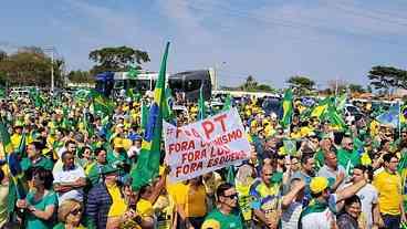 Bolsonaro e o baile da Ilha Fiscal