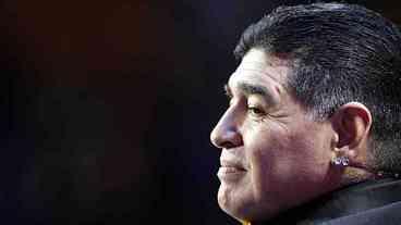 Justiça acusa médicos de Maradona de homicídio com intenção eventual