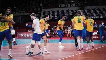 Seleção masculina de vôlei vira o jogo e vence a Argentina em Tóquio