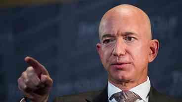 Jeff Bezos anuncia que deixará cargo de CEO da Amazon