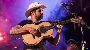 Cantor sertanejo João Carreiro morre aos 41 anos