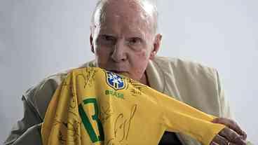 Lenda do futebol, Zagallo morre no Rio de Janeiro aos 92 anos