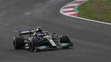 Valtteri Bottas conquista pole position na Turquia