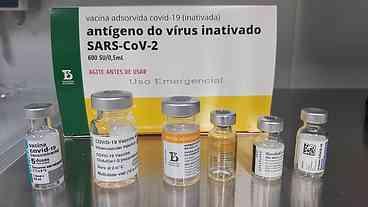 Nova alta nos casos de covid alerta para baixo índice de imunização no Ceará