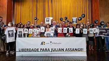 Extradição de Assange é precedente perigoso contra a democracia, diz Kristinn Hrafnsson